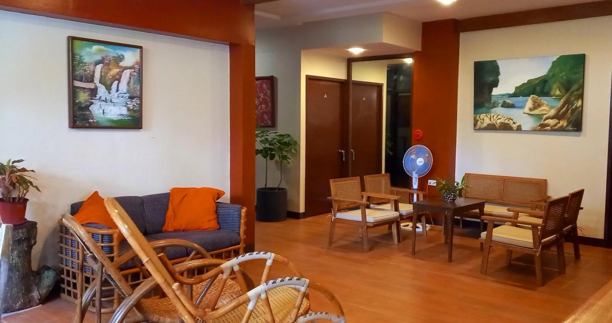 Balay 8 Suites Silay Exteriör bild